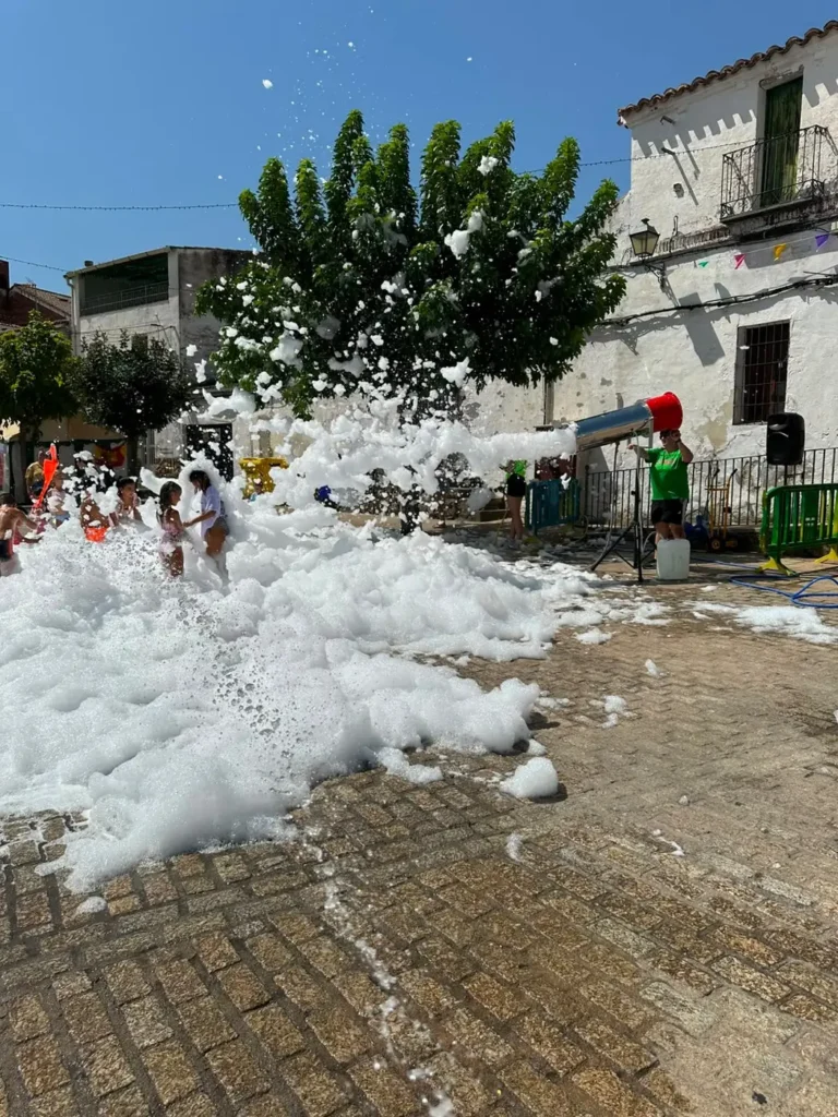 Gran Mojada de las fiestas de San Roque en Almaraz (2)
